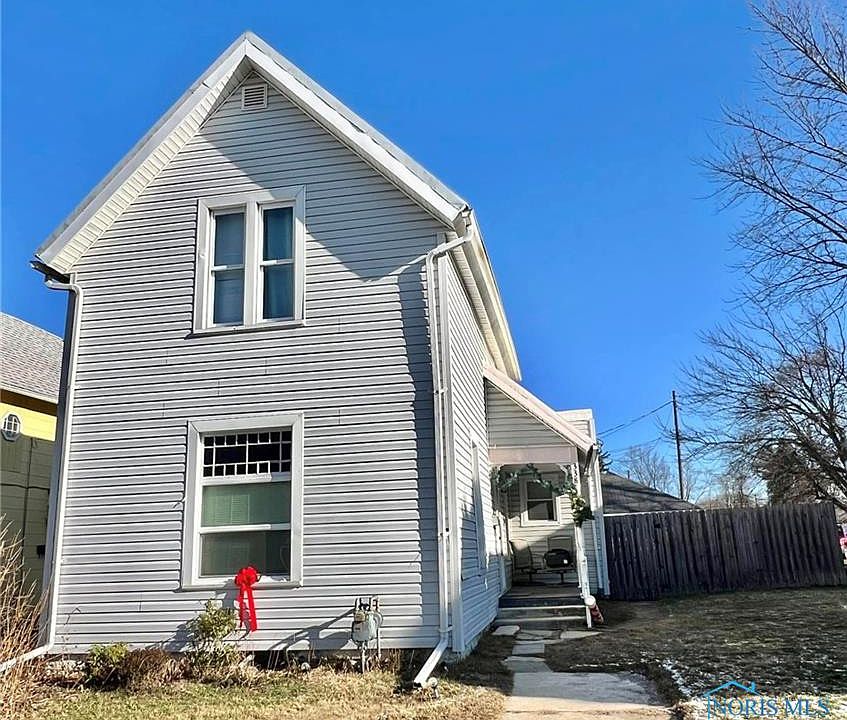 1st image of 338 N Vine St