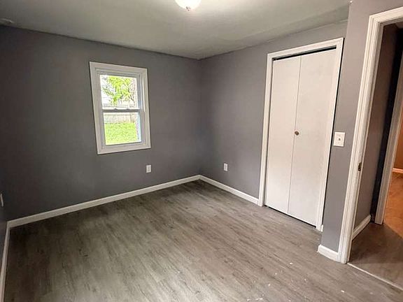 4th image of 1 722nd Ave