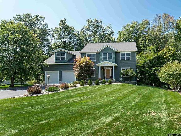 2nd image of 6 Wildberry Ct