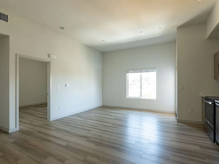 4233 Kansas Street — Photo 29