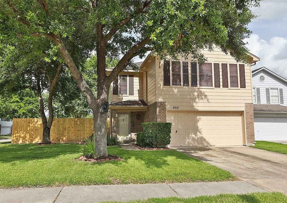 1st image of 8818 Willow Quill Ct