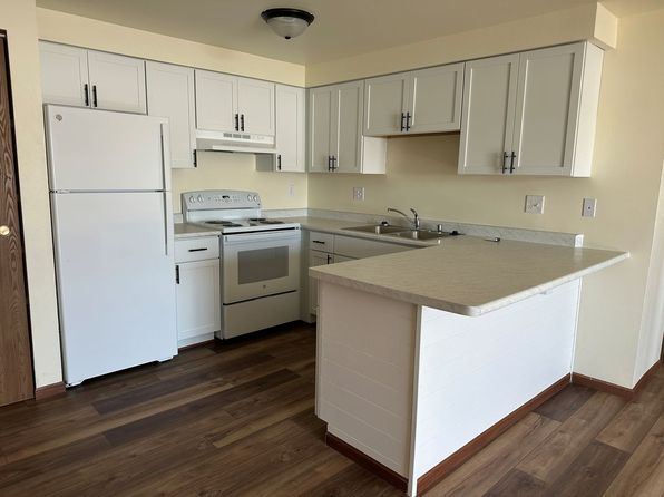 2531-2557 W Waukau Ave #90