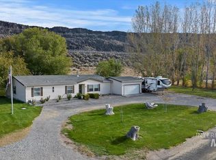 544 Poplar St, Bliss, ID 83314