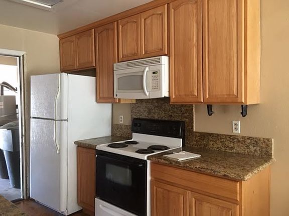 5th image of 4828 McCloud Dr