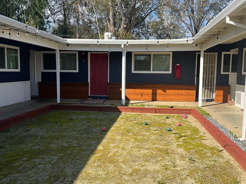 communal courtyard with Bocce hall court