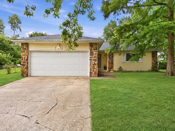 4105 W Dahlia Drive, Battlefield, MO 65619