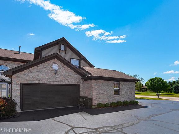 2nd image of 744 Kresswood Dr #744