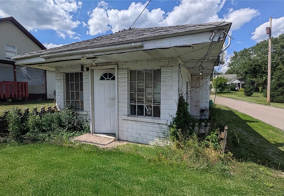 1st image of 101 Hilltop Dr