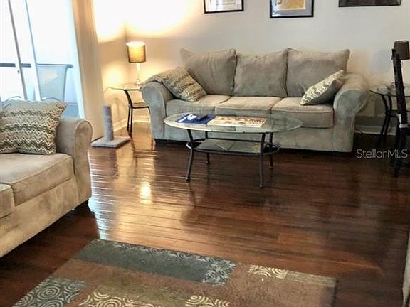 5th image of 536 Pinebranch Cir