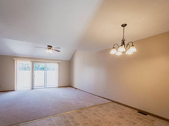 2nd image of 1346 Indian Pointe Dr #14