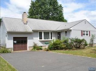 616 Boulevard, New Milford, NJ 07646