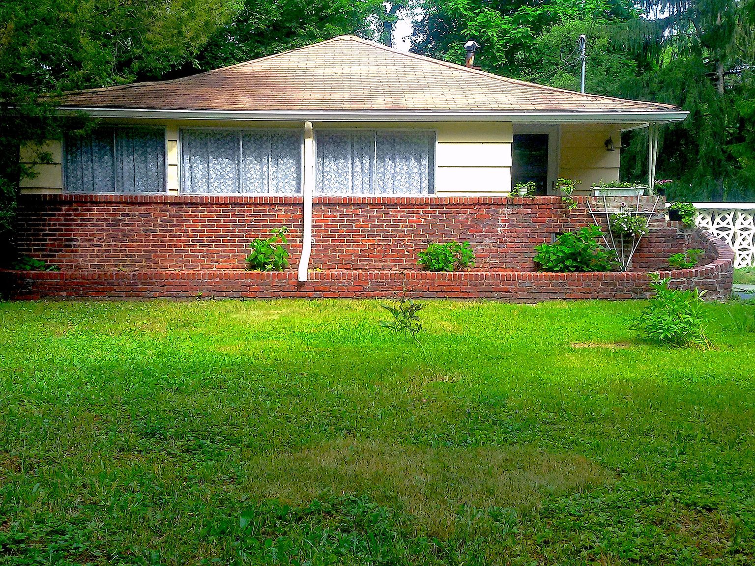 76 Lake Rd, Valley Cottage, NY 10989 Zillow