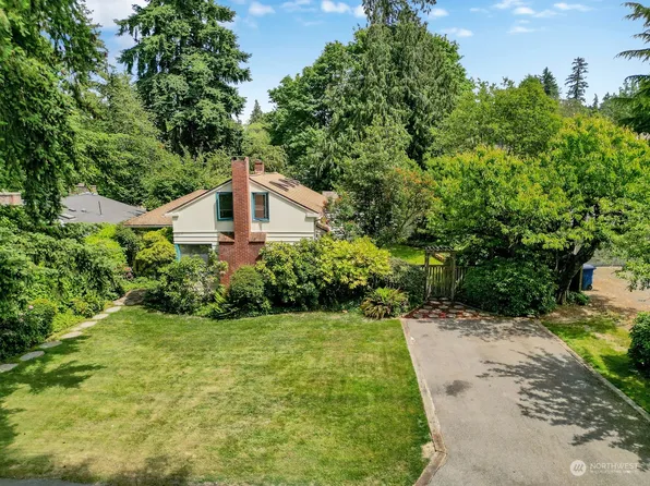 16918 70th Avenue NE, Kenmore, WA 98028