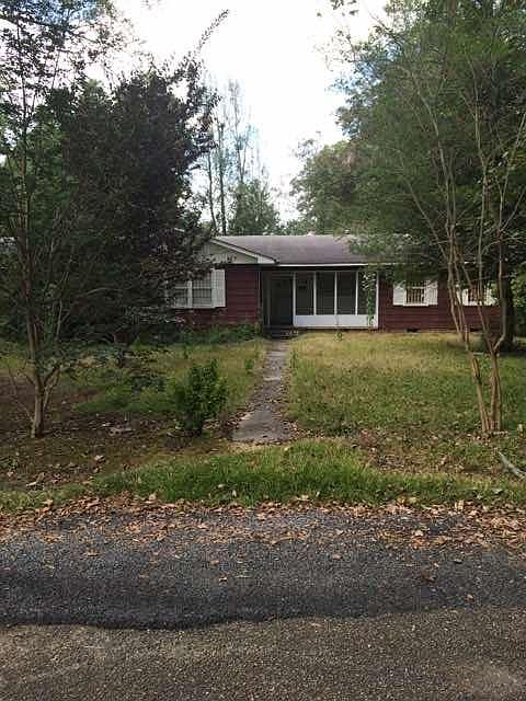 1st image of 238 Mimosa Dr