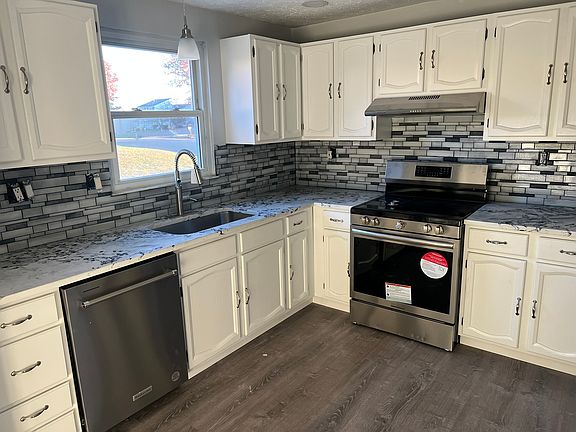 New Kitchen Backsplash/Stainless Steel Appliances