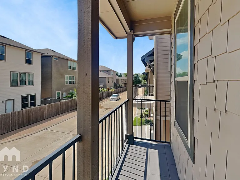 3112 Founders Rock Dr — Photo 17