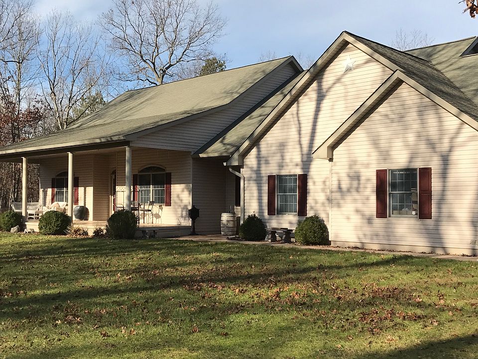 2nd image of 1016 10th Ave