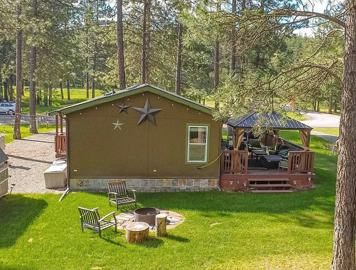 2 bed, 900 sqft, $1,400 — Photo 4