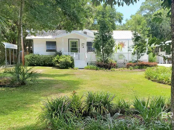 2368 Wallace Ln, Gulf Shores, AL 36542