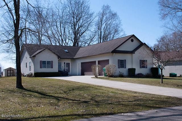 1st image of 21327 Sail Bay Dr