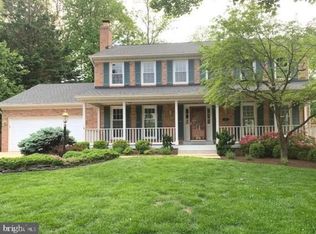 9803 Dansk Ct, Fairfax, VA 22032