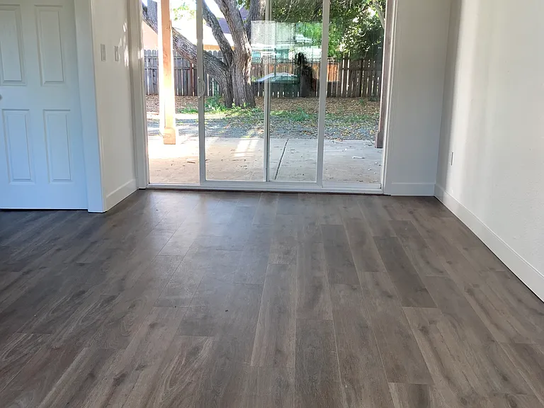 4192 Pickwick Dr — Photo 8