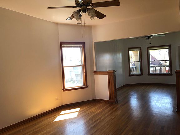 2nd image of 2221 N Lavergne Ave APT 2