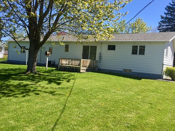 Large fenced in yard