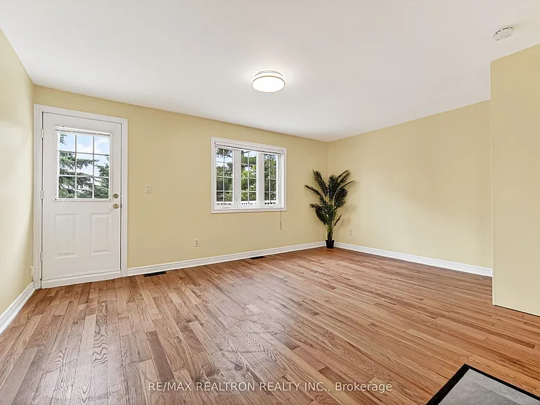 454 Donlands Ave #A3 — Photo 10