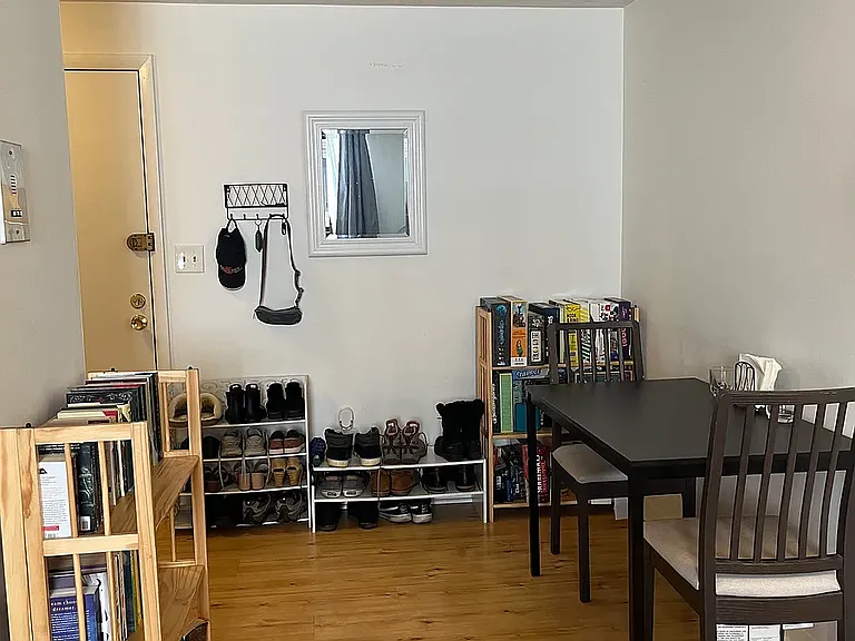 25 Linden Ave #12 — Photo 4