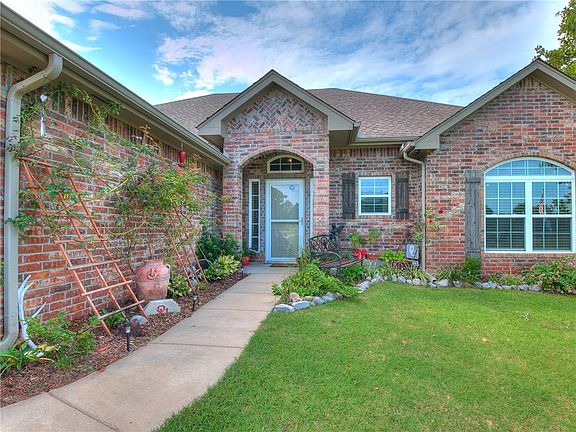 5th image of 21216 SE 101st Pl