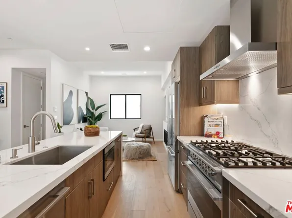 3808 S Verona Ct, Los Angeles, CA 90066