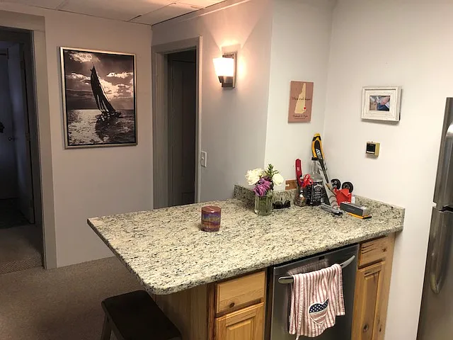 524 Islington St #1 — Photo 7