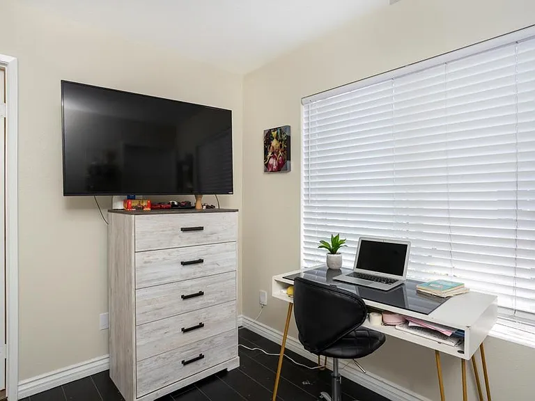 725 San Gabriel Pl — Photo 12