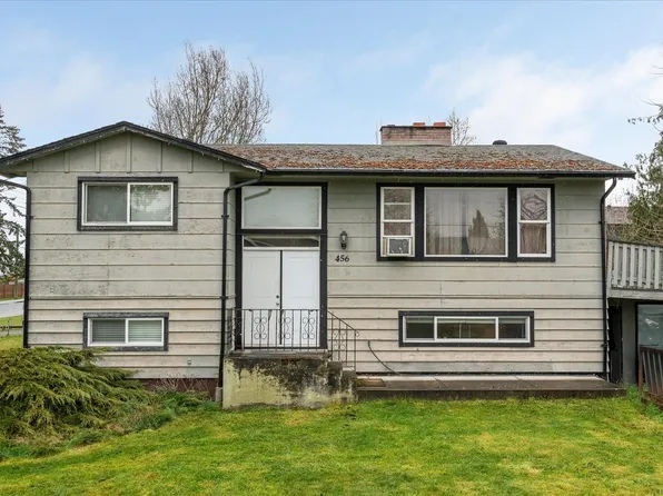 456 Hirst Ave, Parksville, BC V9P 1J3