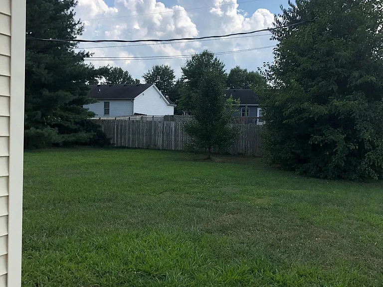 1034 Ohara Dr — Photo 2