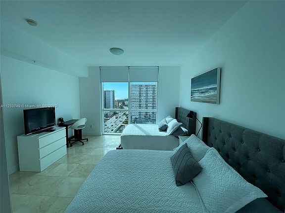 3rd image of 1945 S Ocean Dr APT 1501