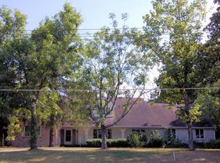 960 S Thayer Ave, Koshkonong, MO 65775