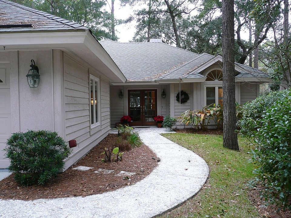 1st image of 20 Richfield Way