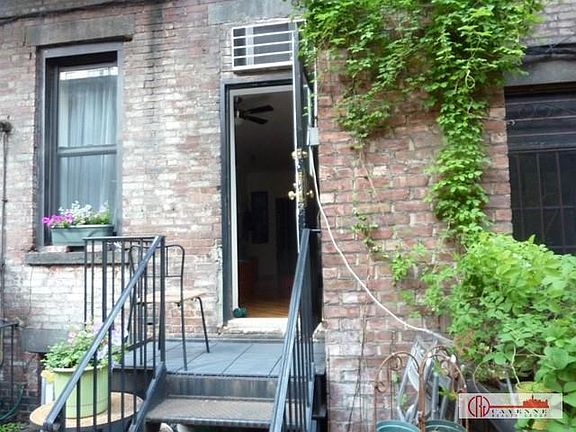 2nd image of 210 E 88th St APT 1
