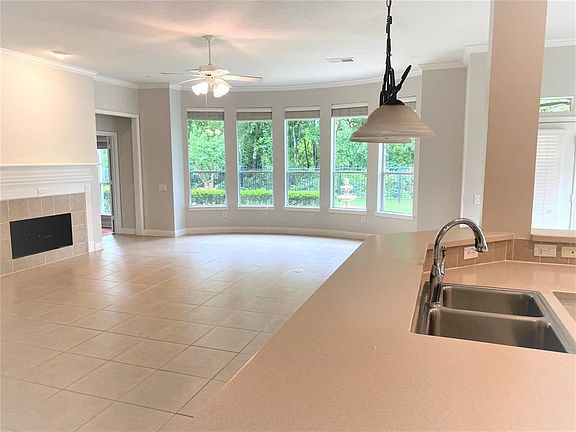 5th image of 23819 Hamptonshire Ln