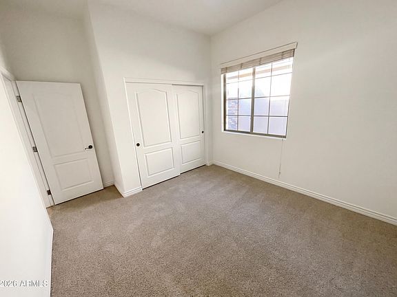 4th image of 7326 N KIRSTEN Avenue