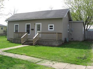 29 Grant St, New London, OH 44851