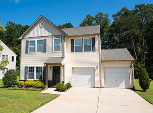2052 Lake Vista Dr, Mount Holly, NC 28120