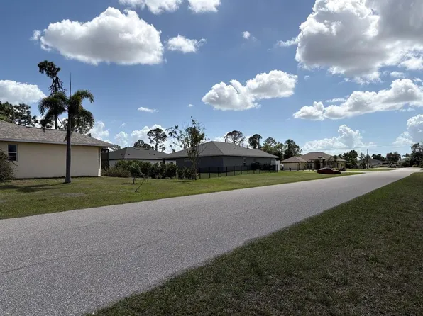 196 Linda Lee Dr Lot 45, Rotonda West, FL 33947