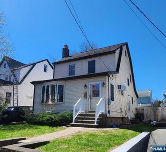 194 Elder Ave, Bergenfield, NJ, 07621