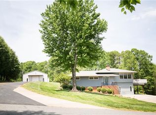 157 Wedgeway Dr, Statesville, NC 28677