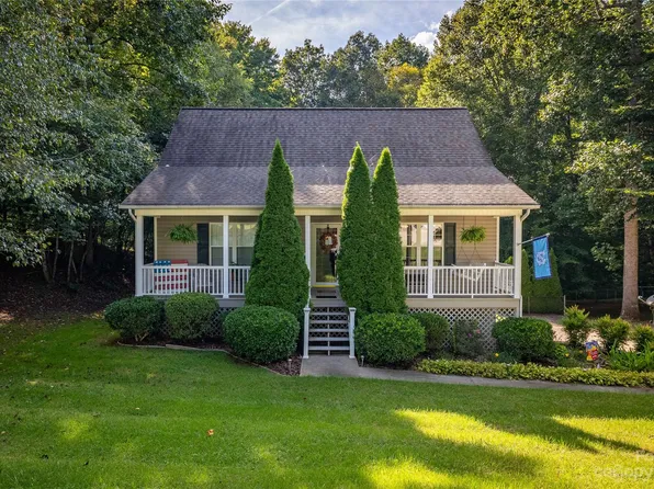 4172 Shadowbrook Ct, Morganton, NC 28655