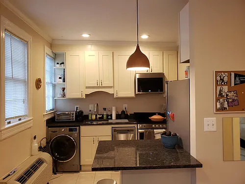 3520 W Pl NW Photo 1
