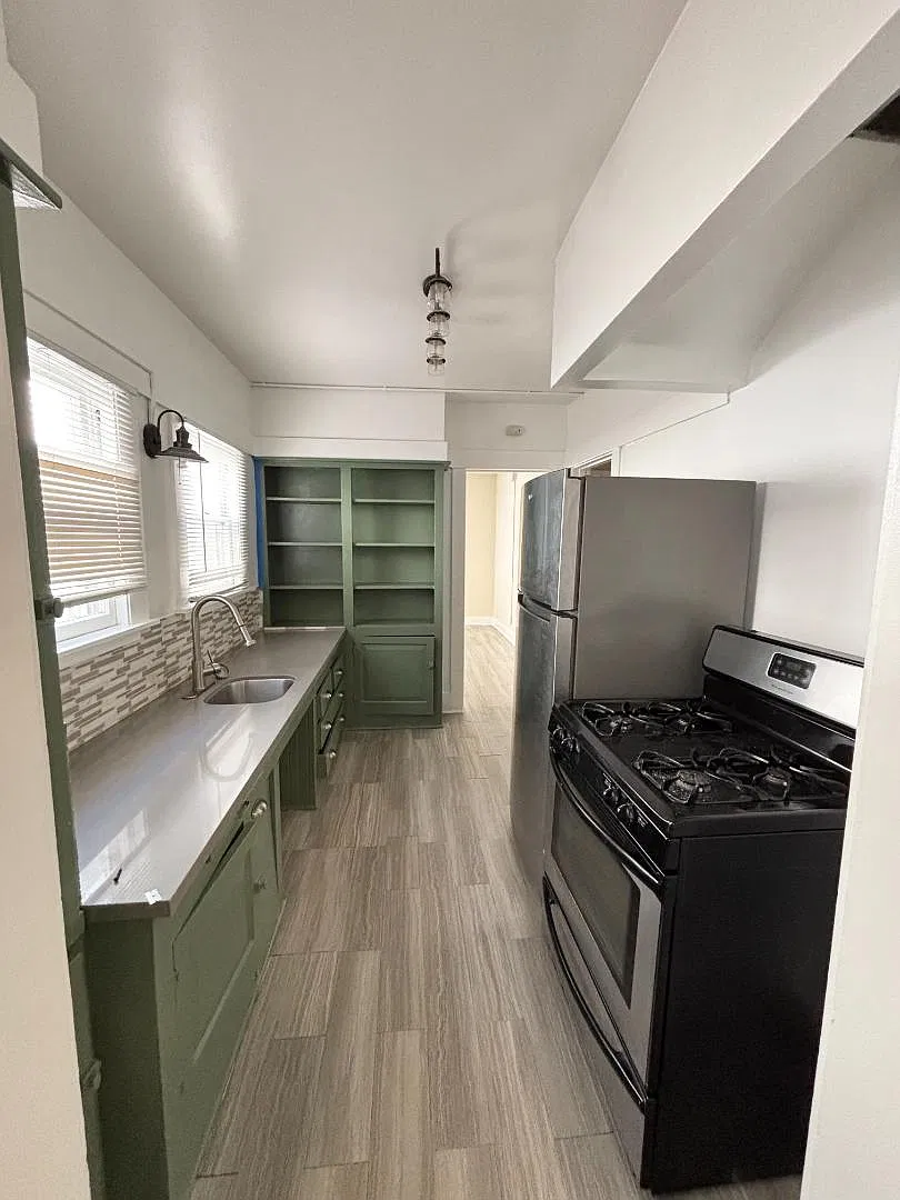 708 Fremont Ave - 710-A — Photo 1